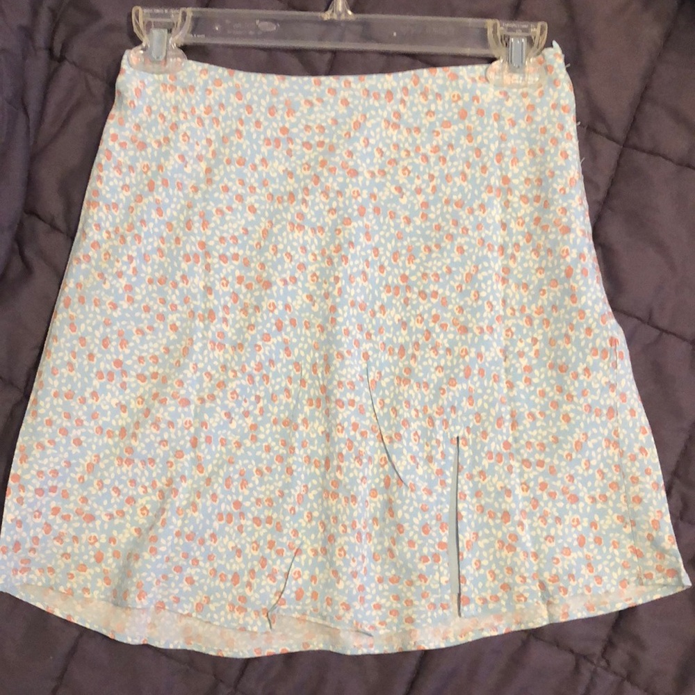 Light blue flower print mini skirt size S
